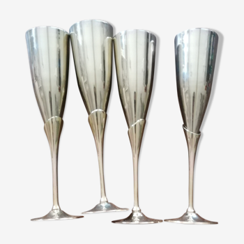 4 champagne flutes in gilded and silver brass
