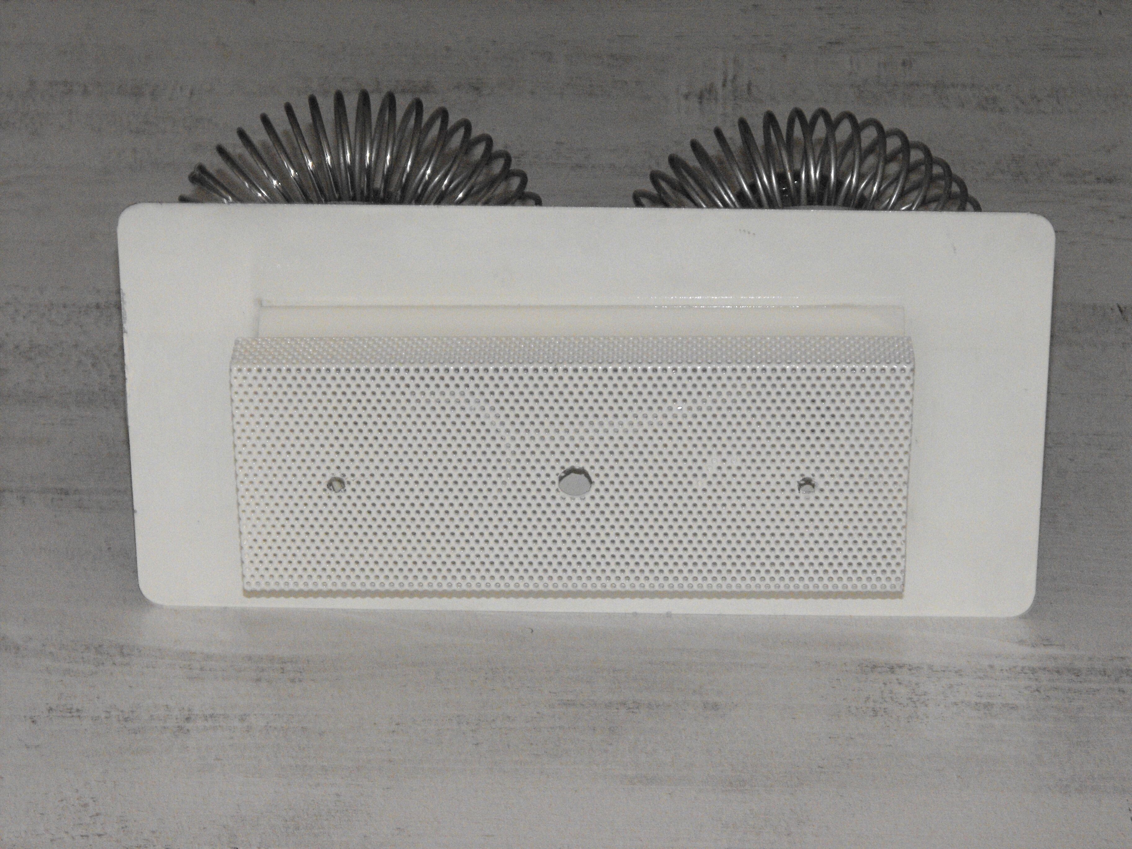 Andrea Lazzari's wall lamp 70