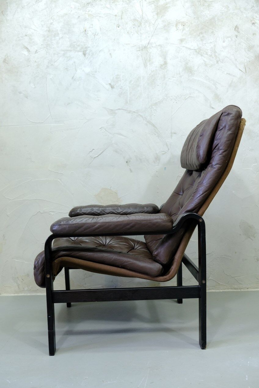 Mid-century Finnish leather lounge chair by Oy BJ Dahlqvist for BD Furniture, 1960s