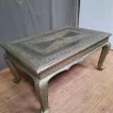 Metal-plated coffee table