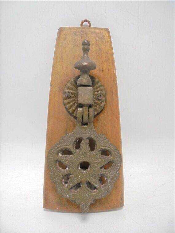 Door knocker