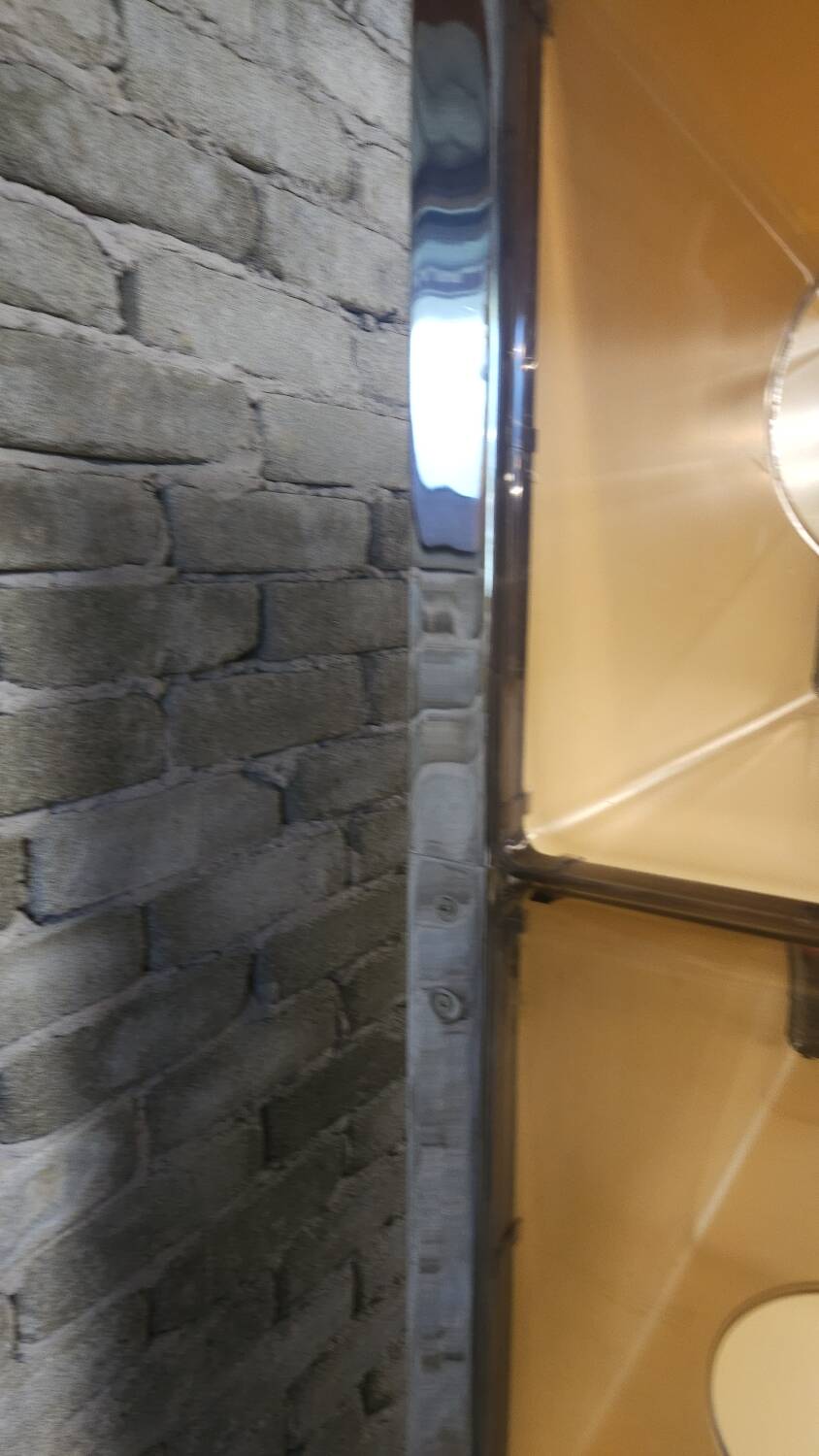 Étagère bibliothèque plexi fumé 1970