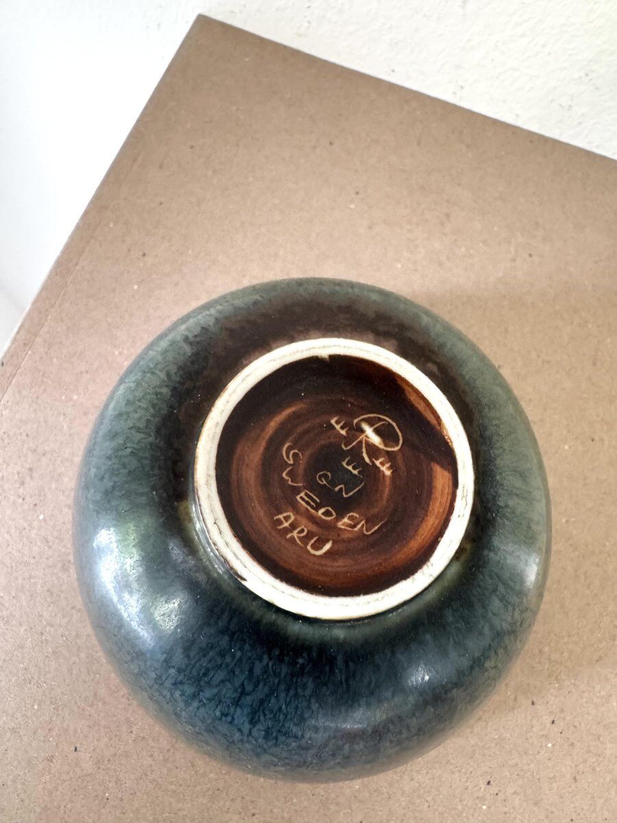 Large Swedish Aru Harfur glazed stoneware bowl by Gunnar Nylund for Rörstrand, 1960s