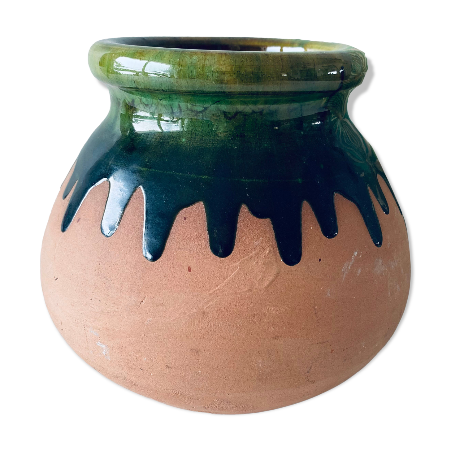 Terracotta pot