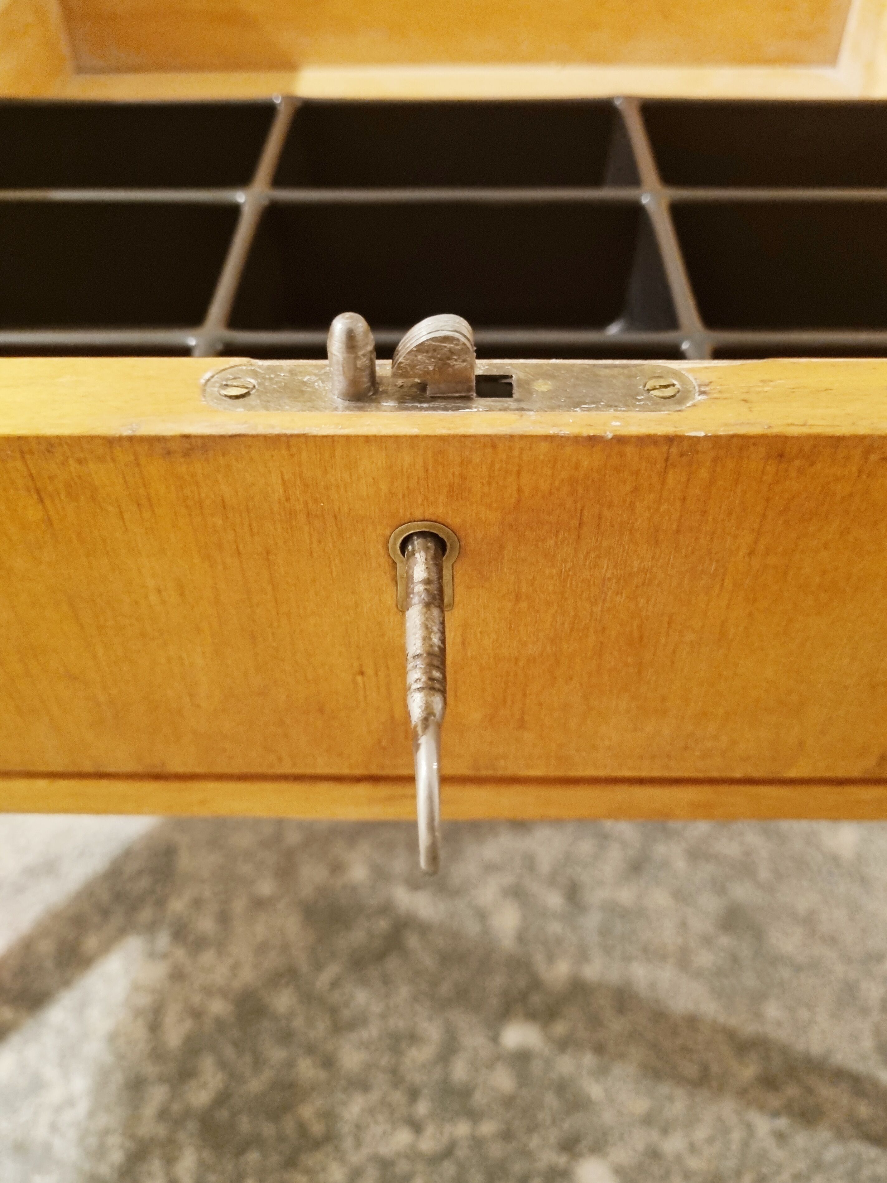 Dutch Modern Dressing Table in Plywood by Cees Braakman for Pastoe, 1951