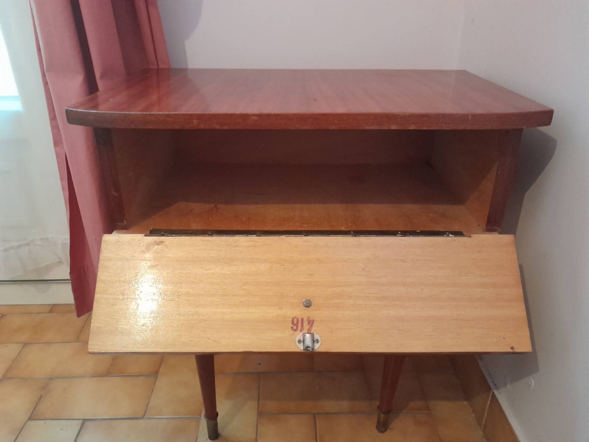 Vintage varnished wooden bedside table – 1950s/60s style