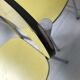 Table en formica jaune moutarde  des années 50- 60