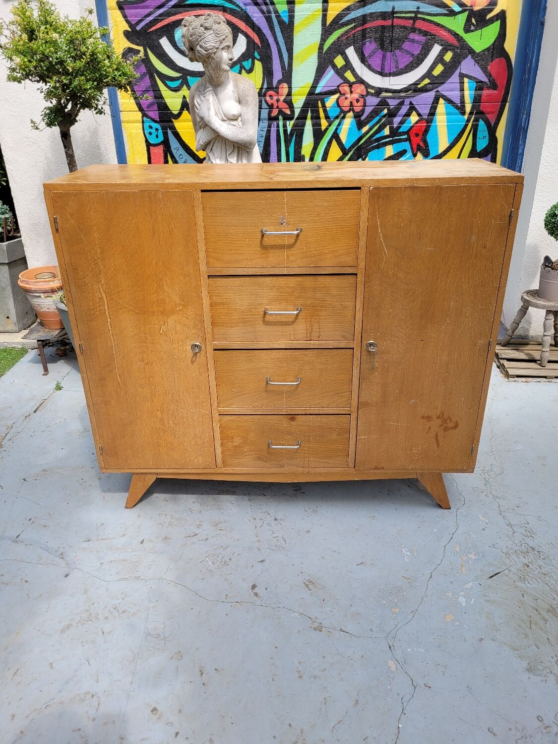 Commode années 60 à rénover