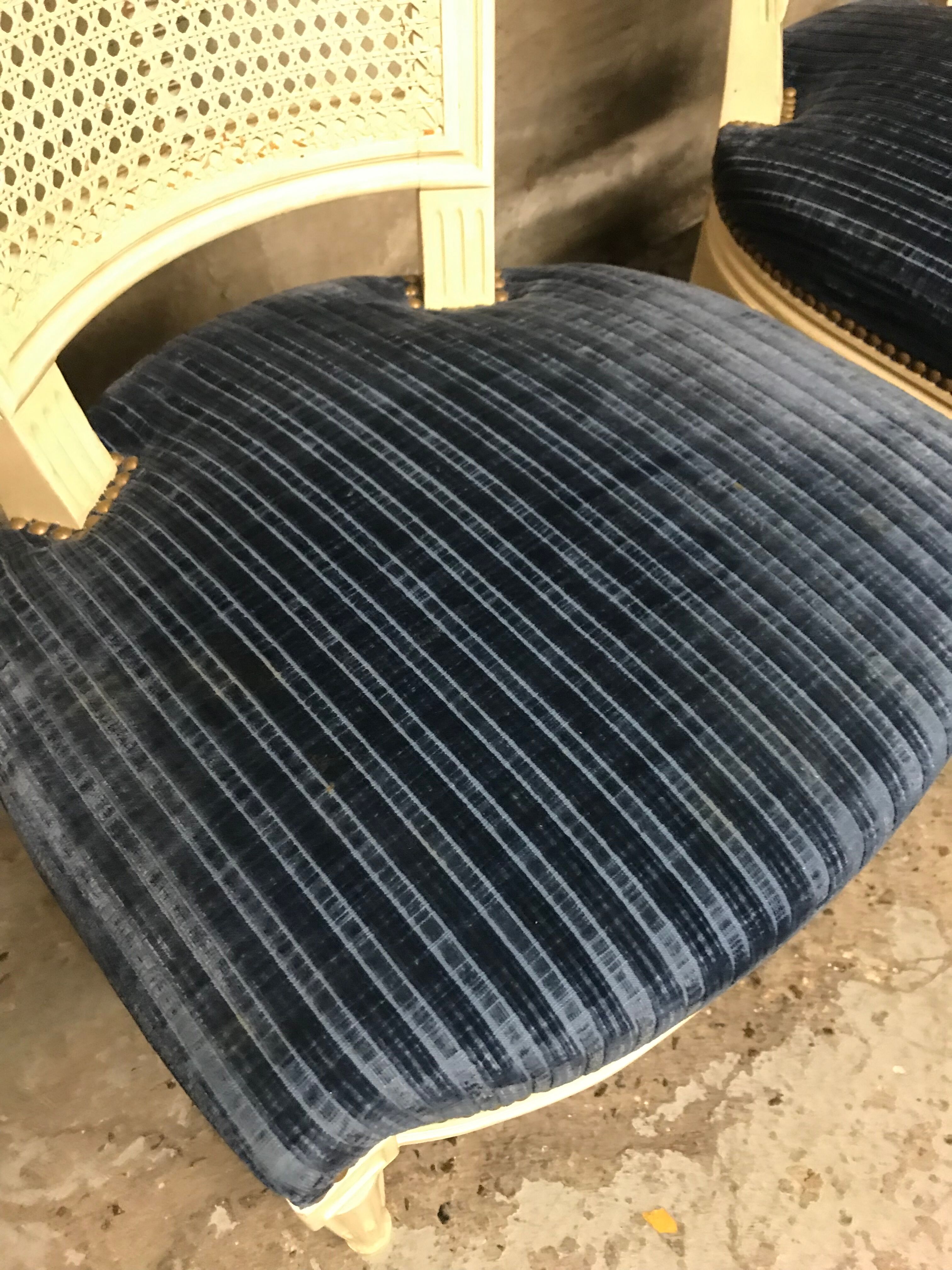 Suite of 4 Louis XVI chairs