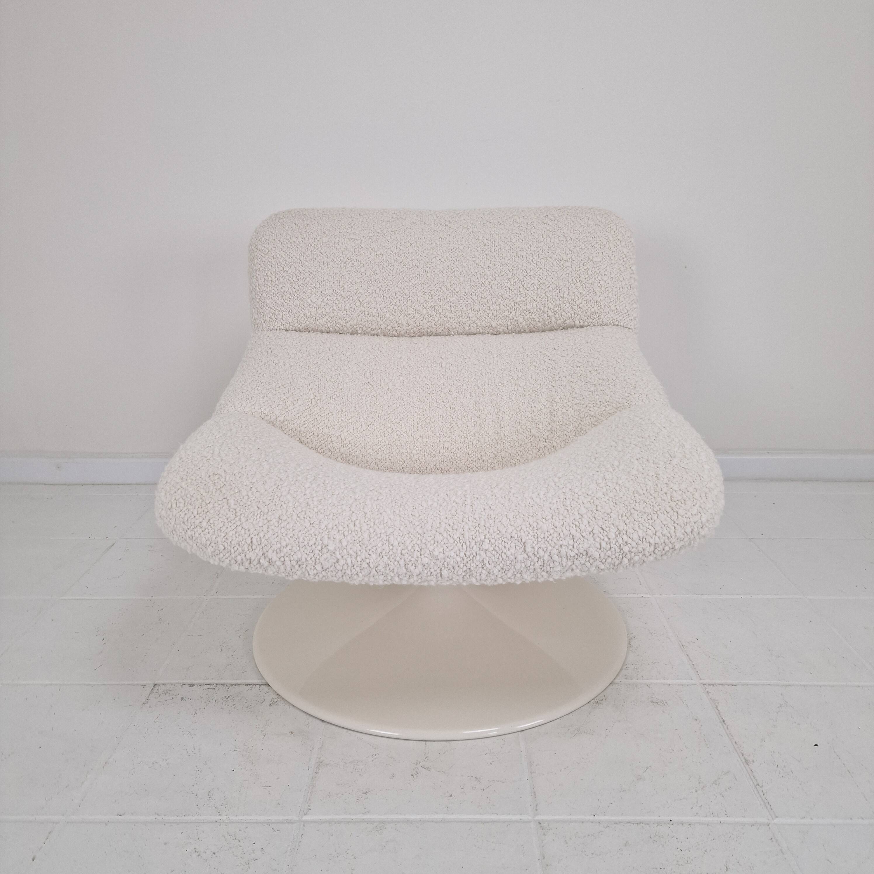 Restored Artifort F518 Lounge Chair by Geoffrey Harcourt in Bouclé Fabric