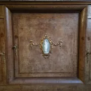 Antique Louis XVI style buffet in burr elm with marble top, late 19th century.