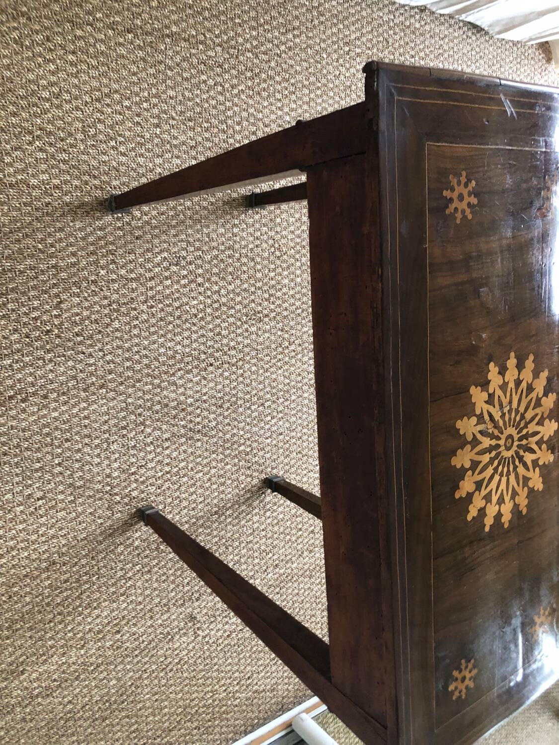 console marqueterie