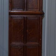 Armoire hollandaise sculptée à la main années 1940