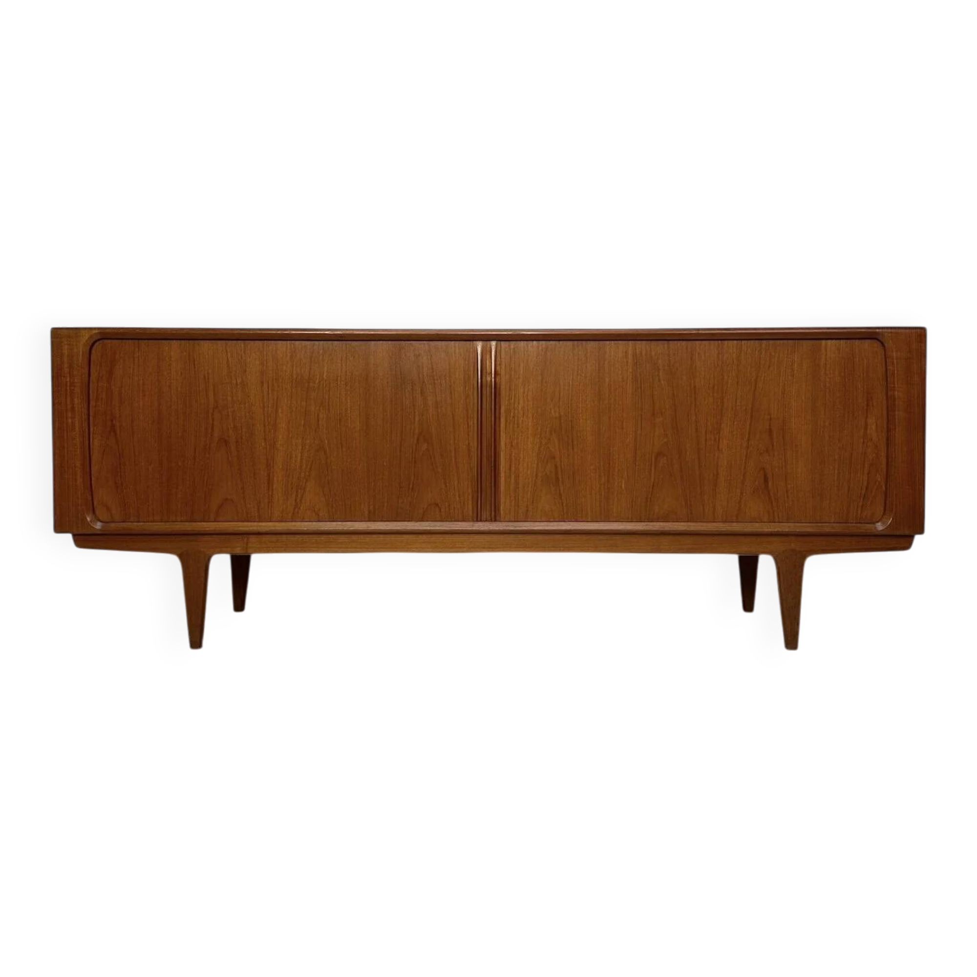 Enfilade danoise en teck par Bernhard Pedersen & Son, années 1960