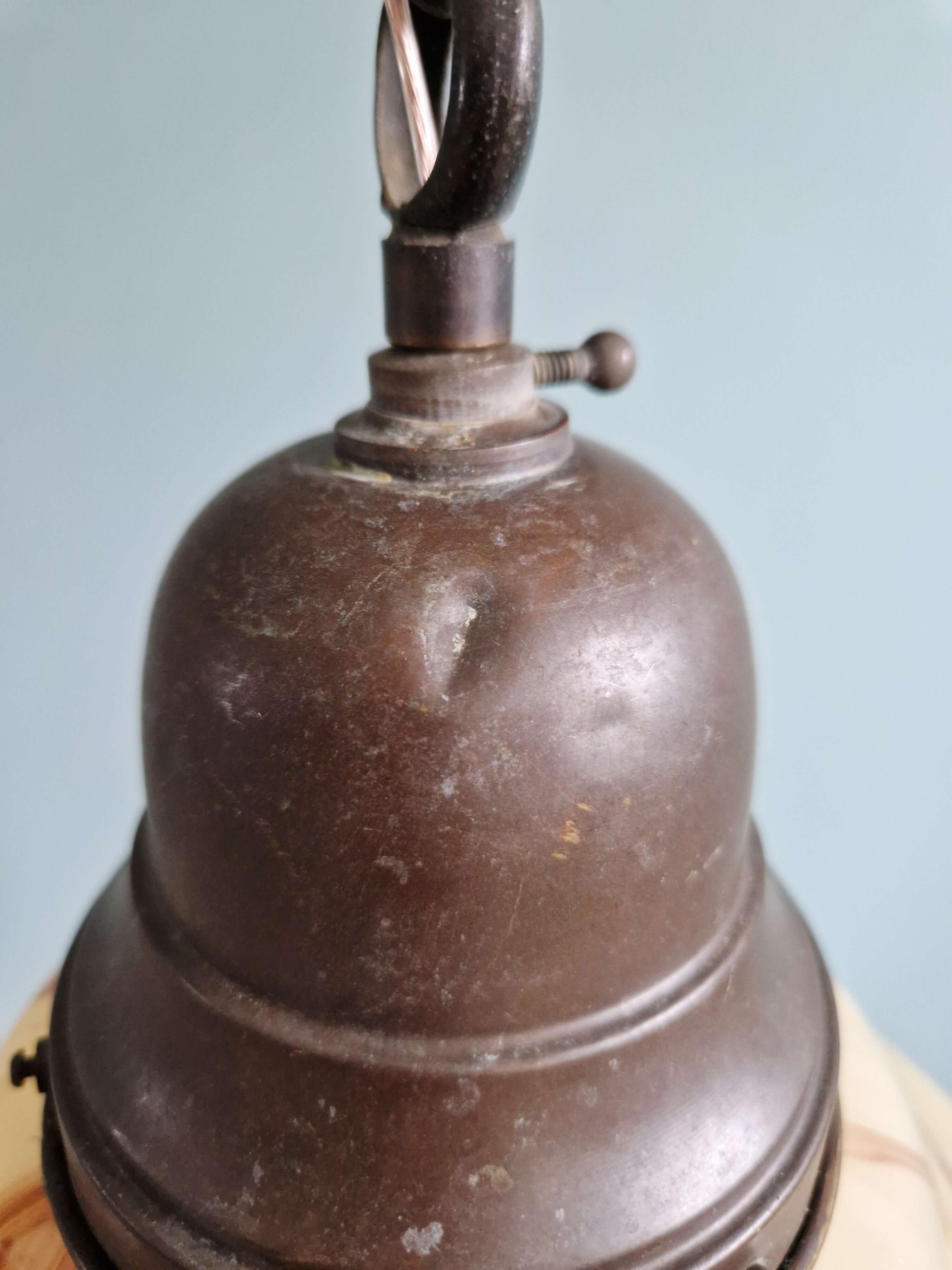 Art Deco suspension in marbled opaline, Scailmont (Belgium), 1920-30