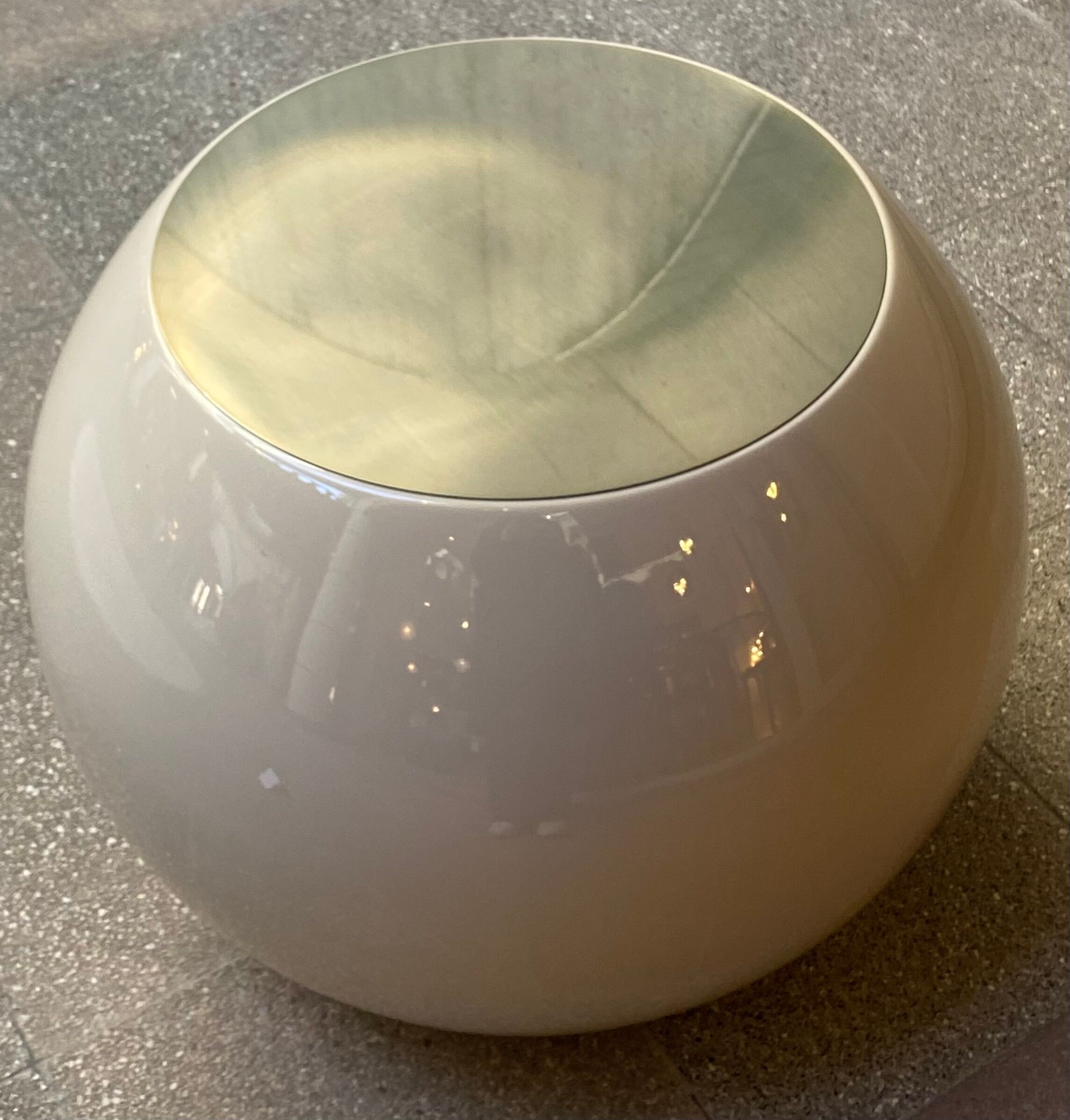 Side table called "Bongo TB-2" by Andrea Parisio Edition Meridiani 2013