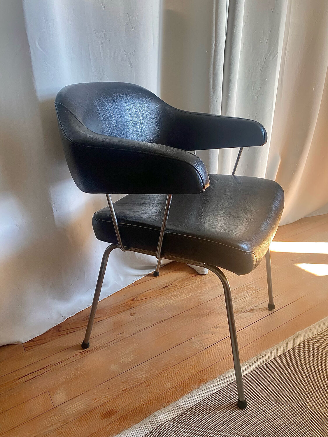 Space age office chair from the 70s