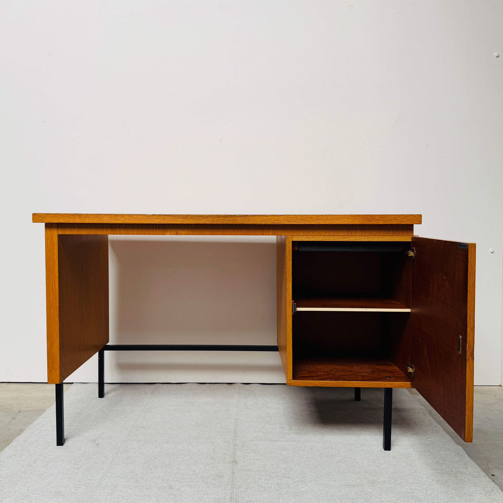 Bureau Möbel Mann, 1960-70