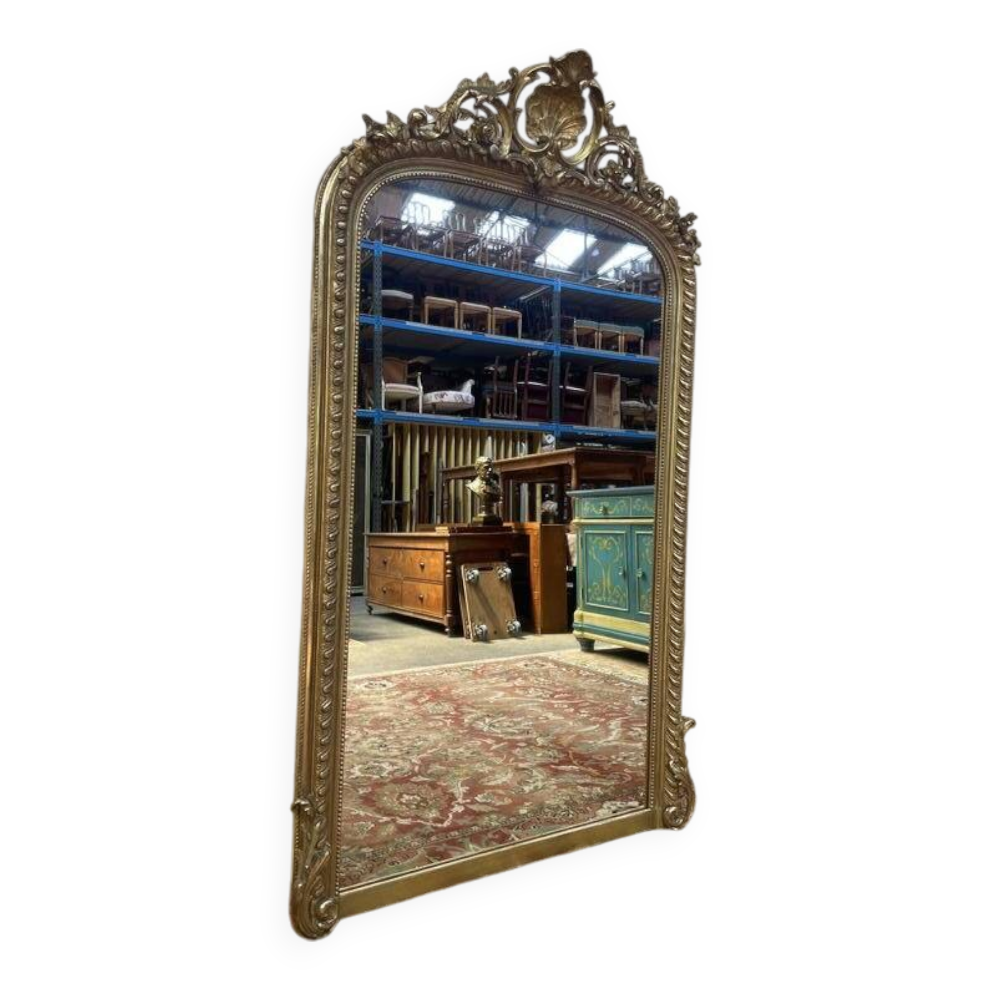 Miroir époque Napoléon III à fronton à la feuille d'or