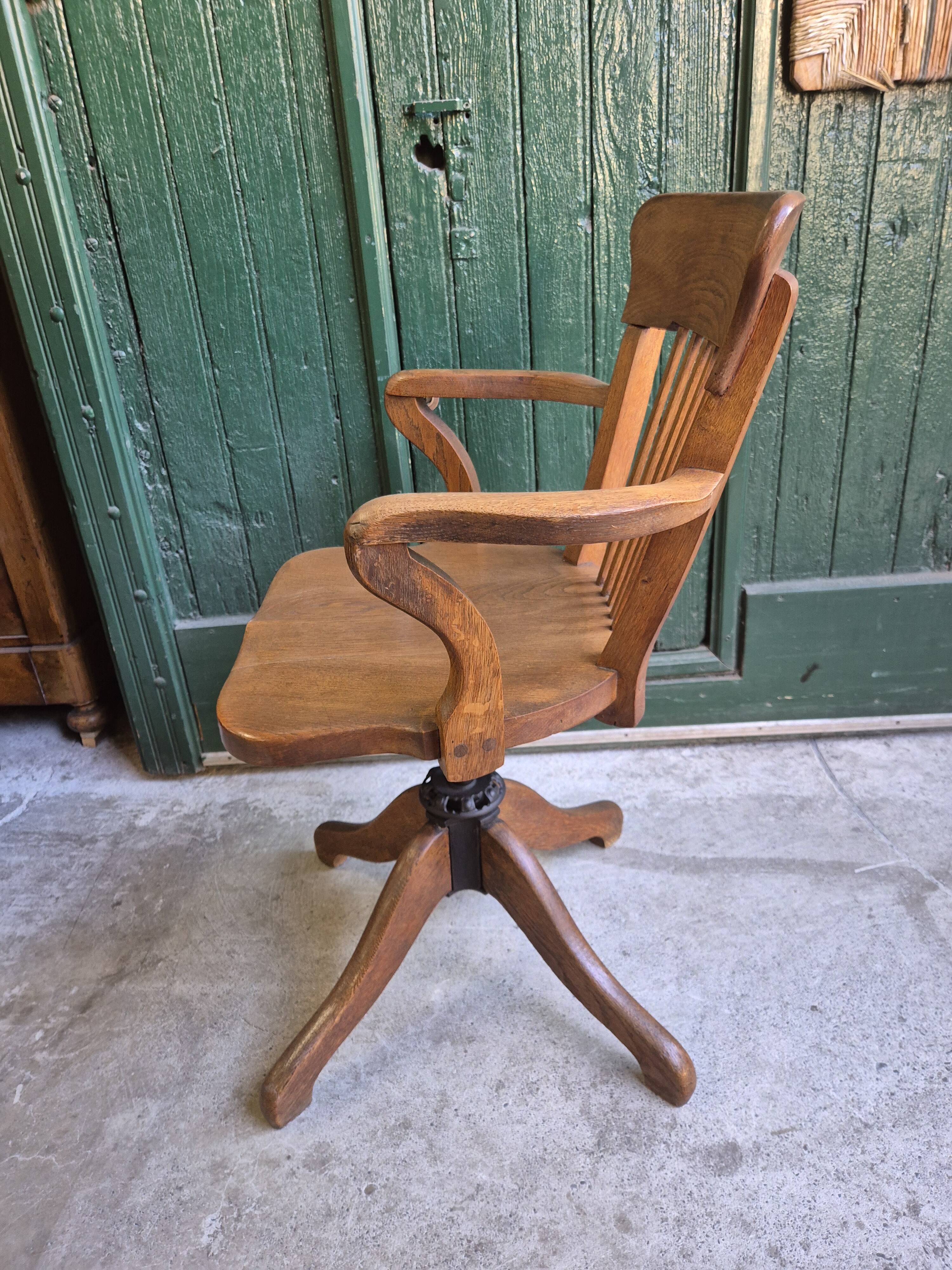 Fauteuil de bureau americain en chene reglable 1950