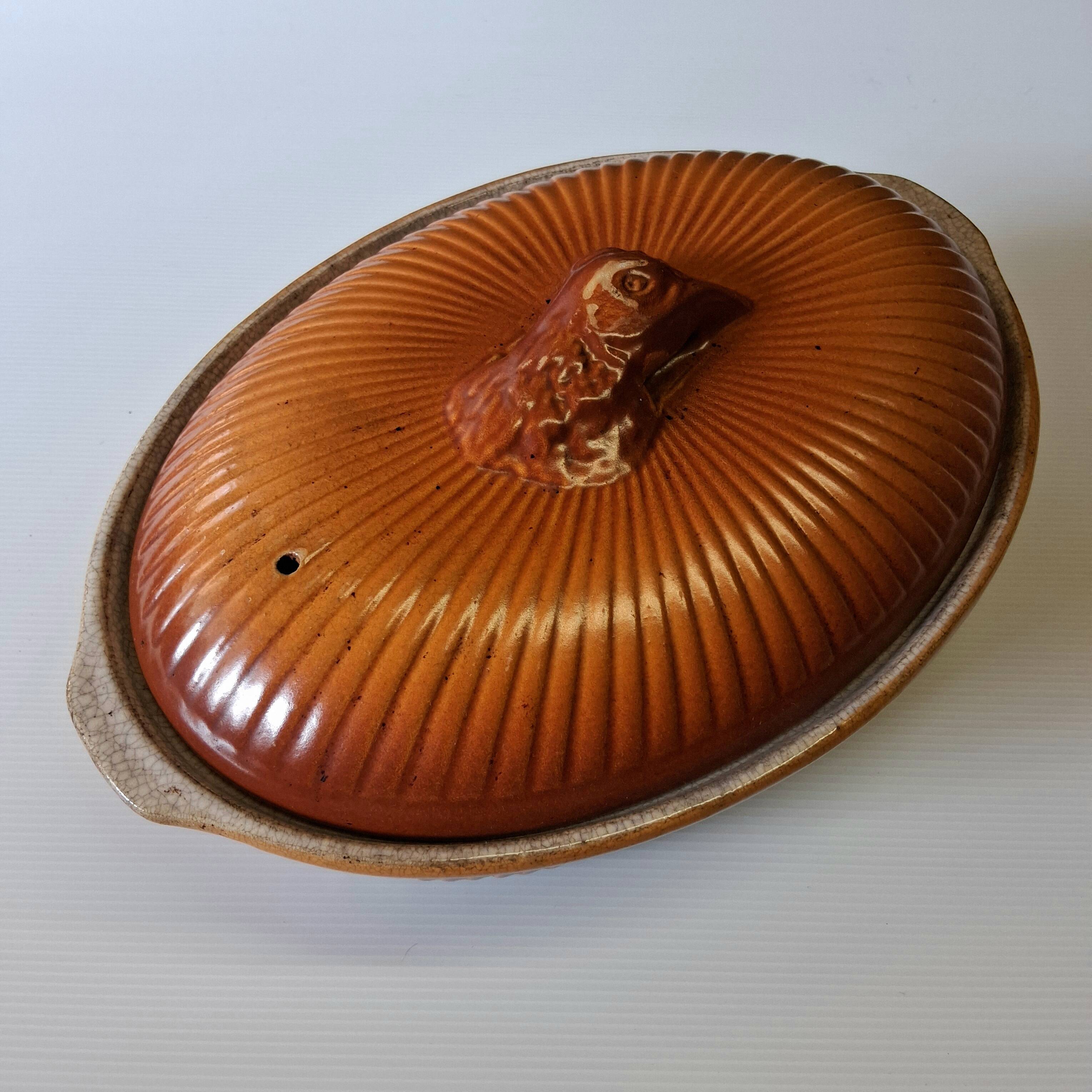 Very nice pheasant terrine dish / casserole with majolica lid.