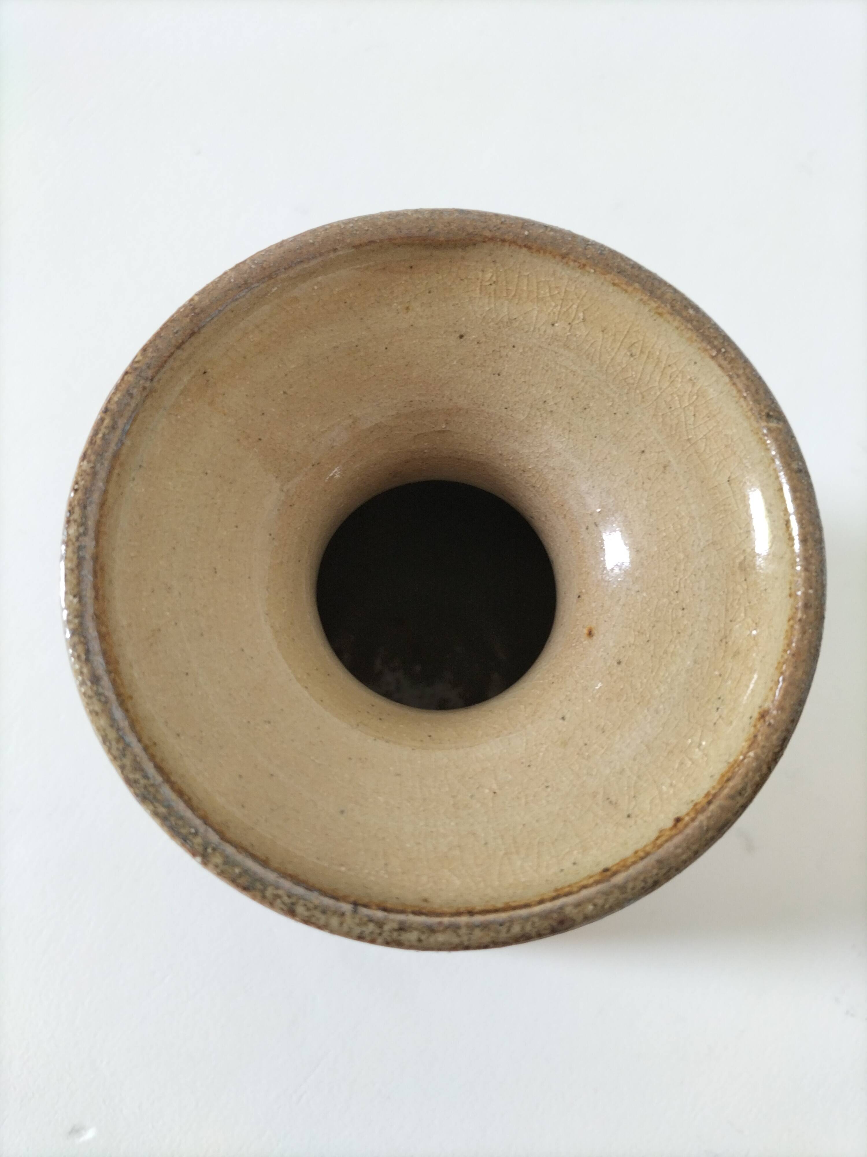 Vase en grès fait main – Poterie des Mottes