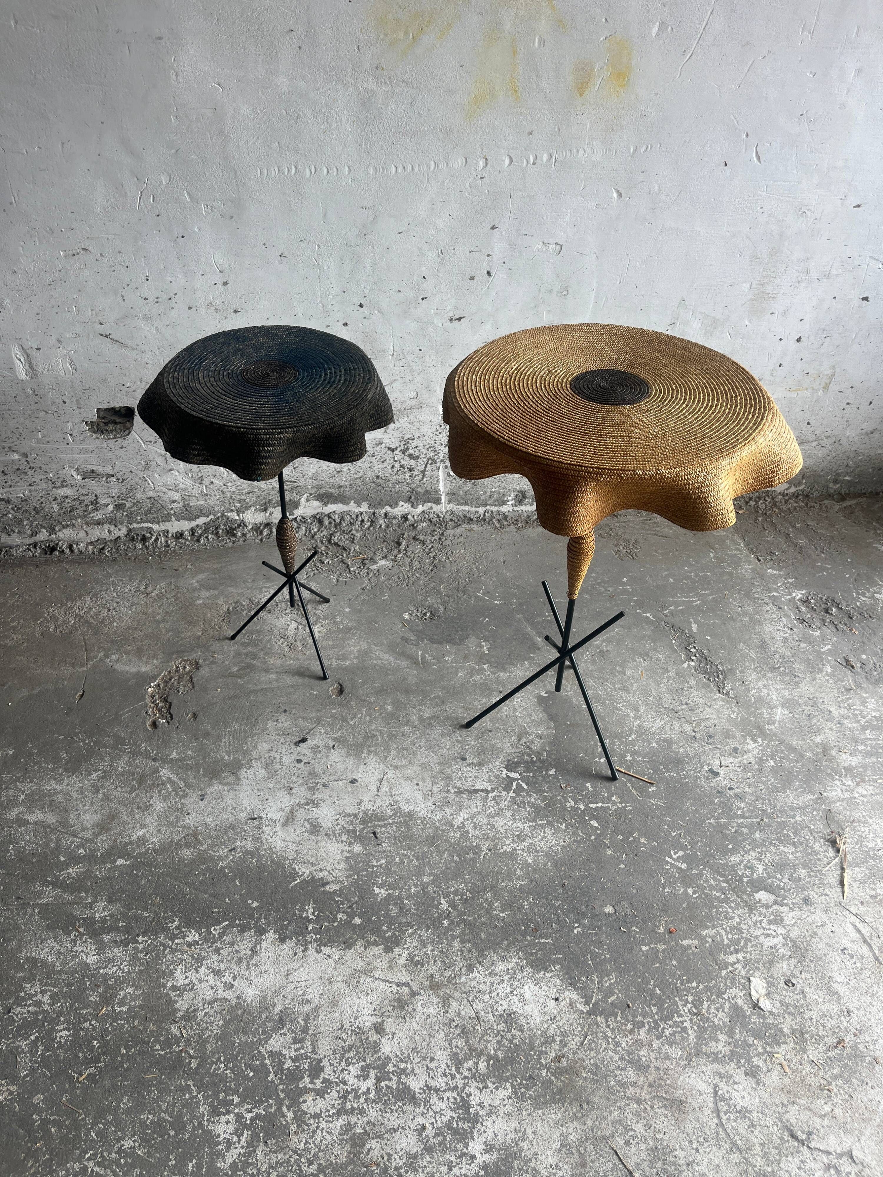 Set of 2 vintage Italian side tables in raffia.