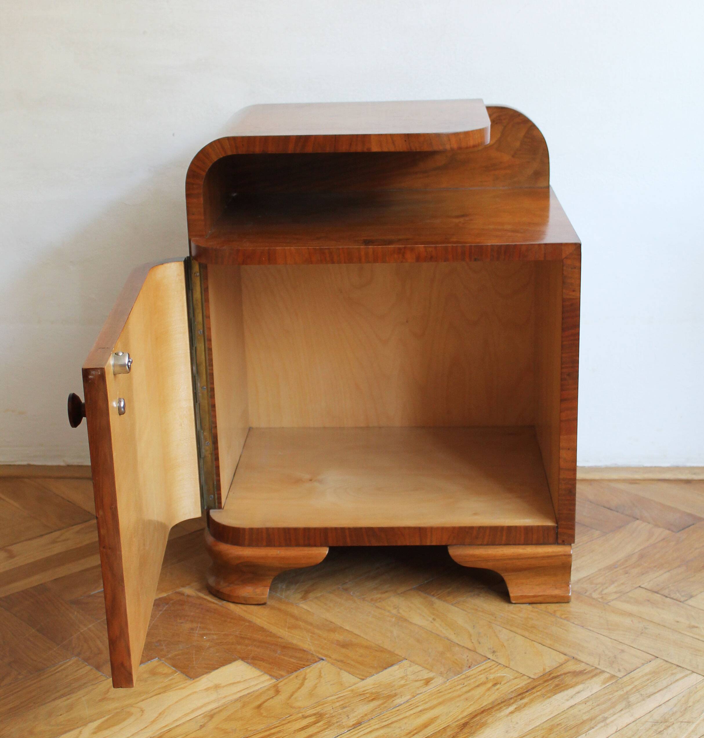 1930s Art Deco Bedside table