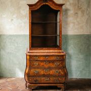 Small Dutch display cabinet in floral marquetry.