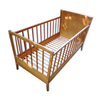 Children's wooden bed 1960