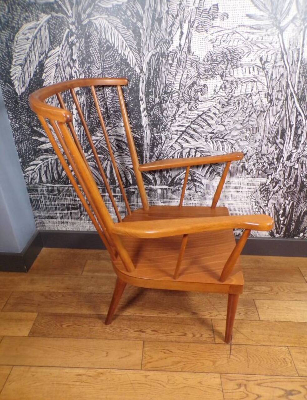 Baumann fan armchair