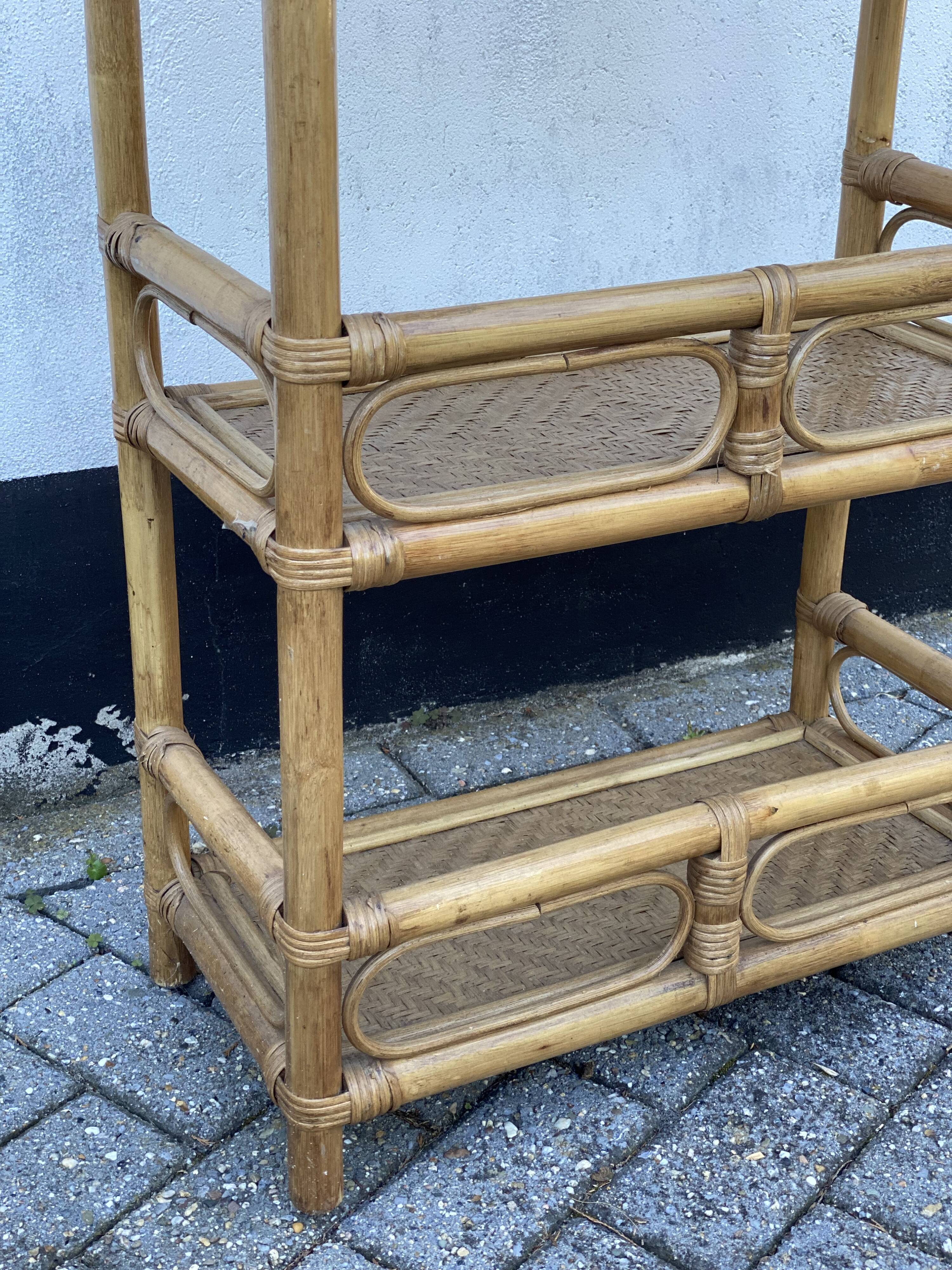 Vintage italian bamboo and rattan shelving unit