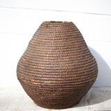 Old basket, straw and bramble bud