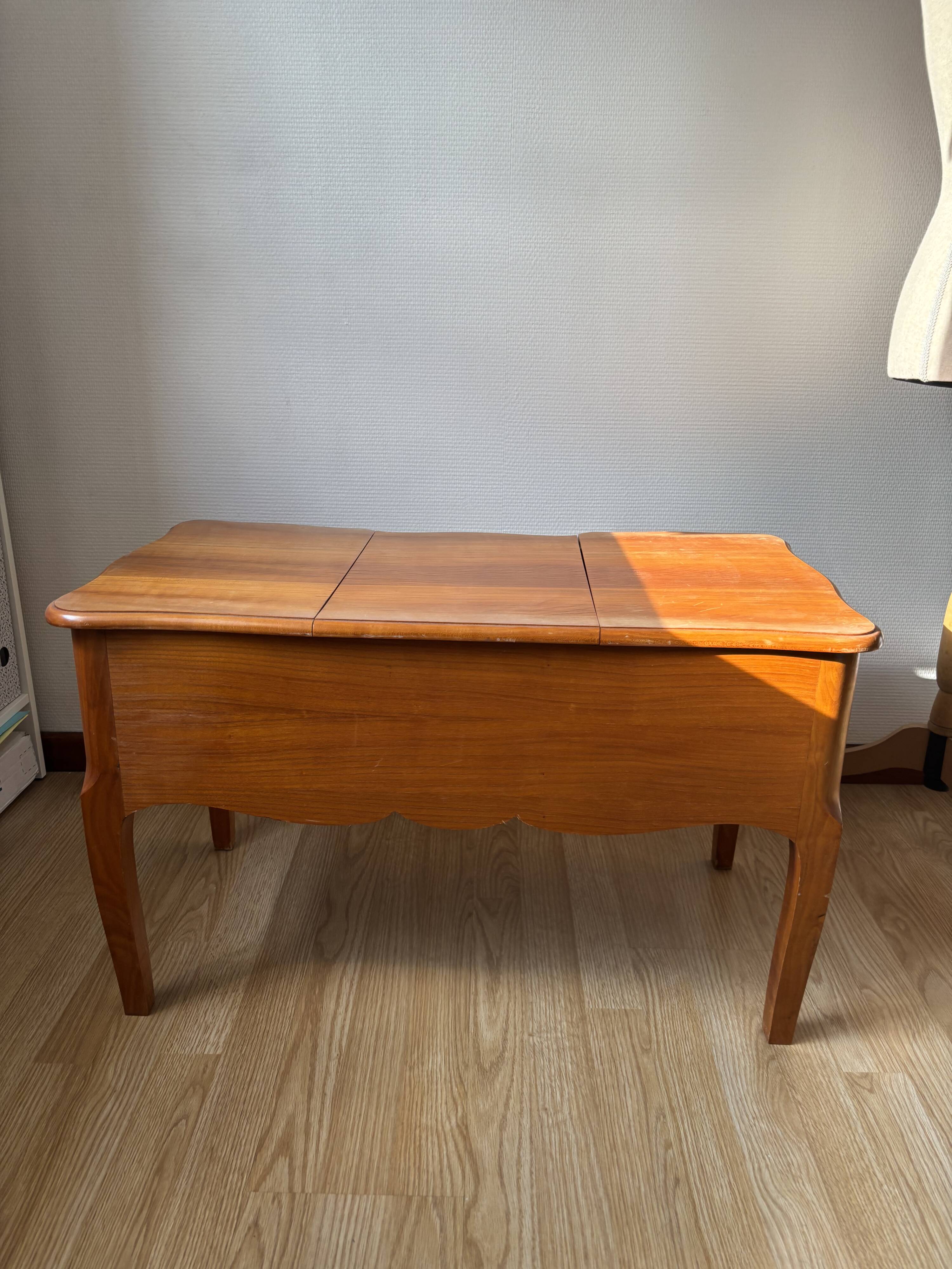Coiffeuse basse en bois des années 60-70