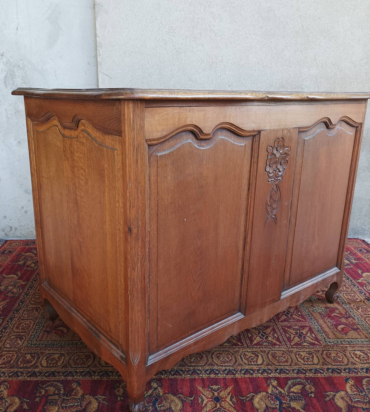 Louis XV desk with 5 drawers in oak