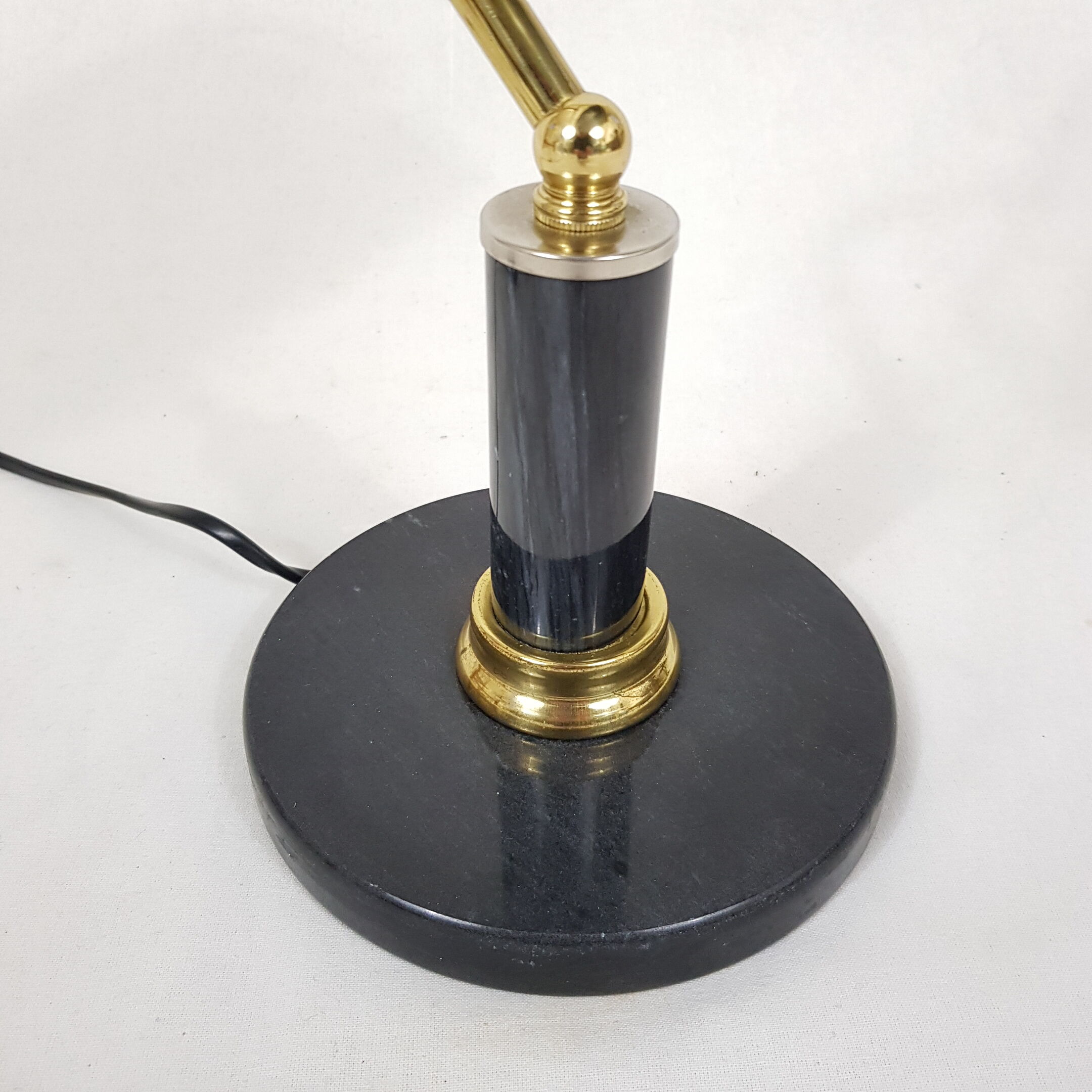 Desk lamp with base stone and black opaline