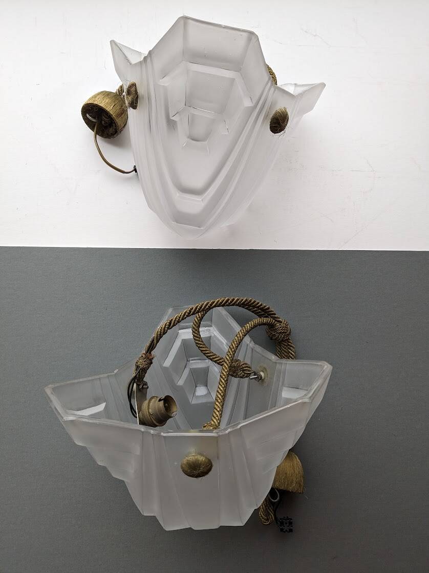 Degué art deco pendant lights