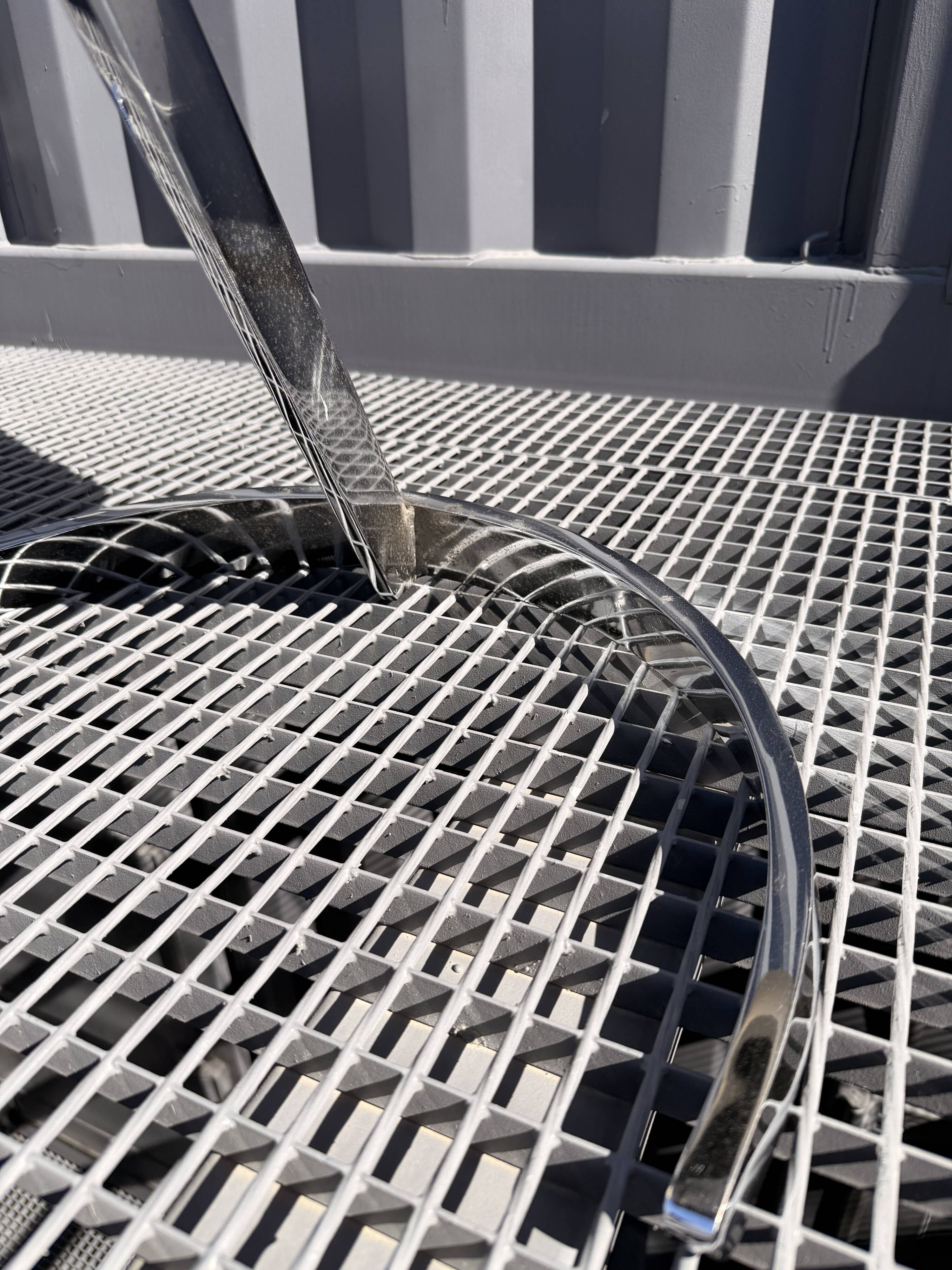 Dining Room Set Scimitar Boris Tabacoff MMM 1970 | Glass and Chrome