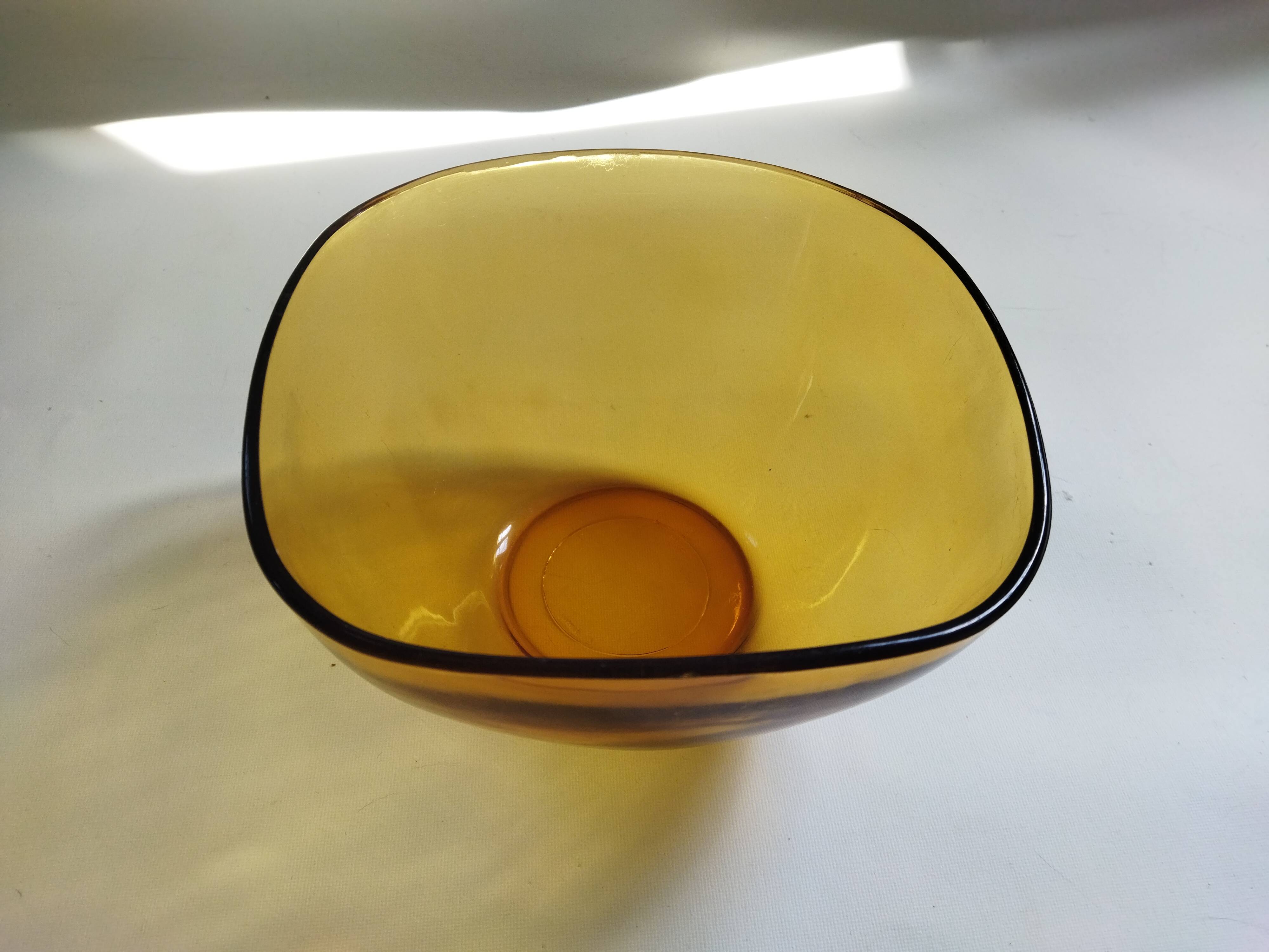 Vereco amber salad bowl