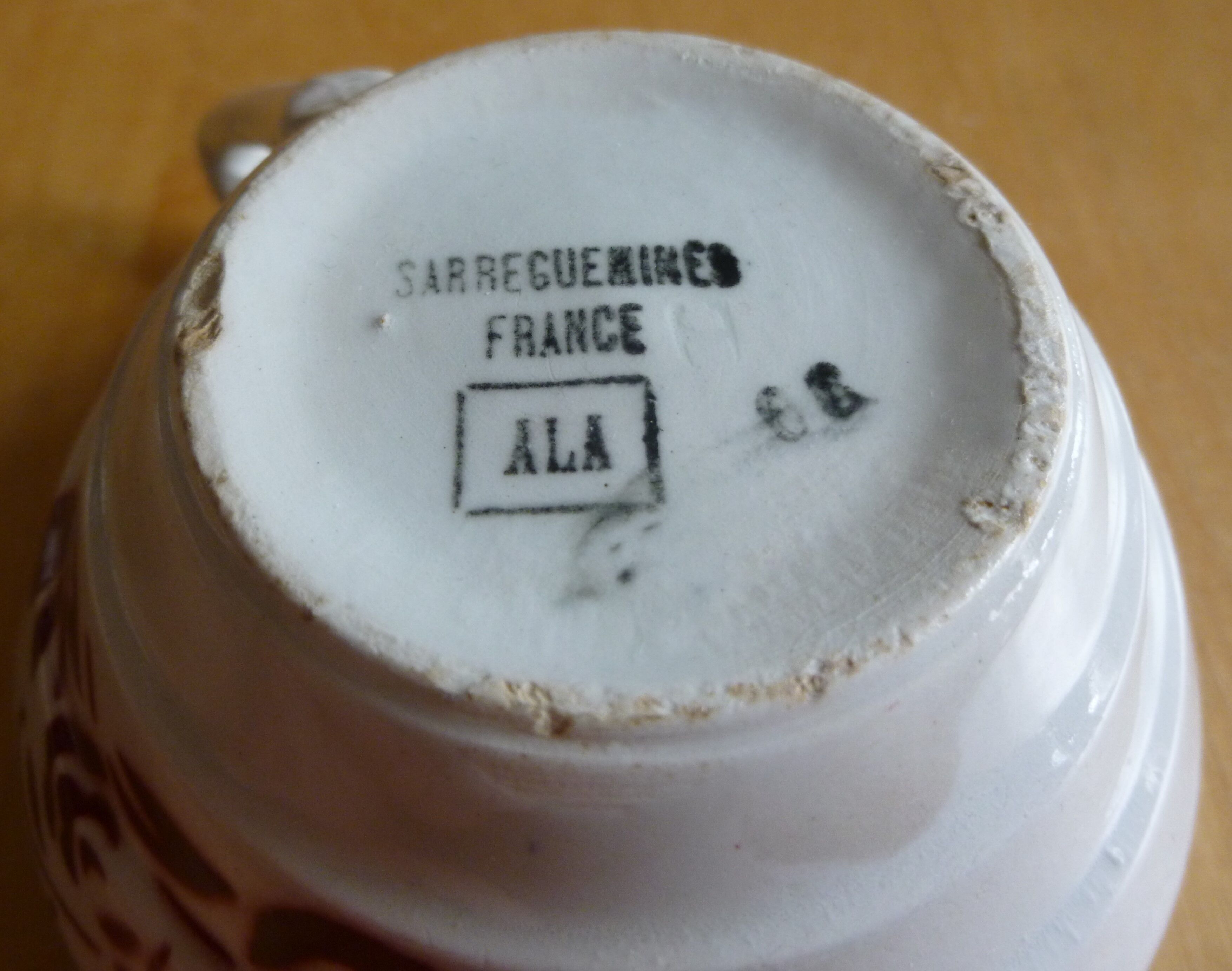 Pair of cups Sarreguemines