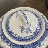 Teapot, milk pot and sugar bowl