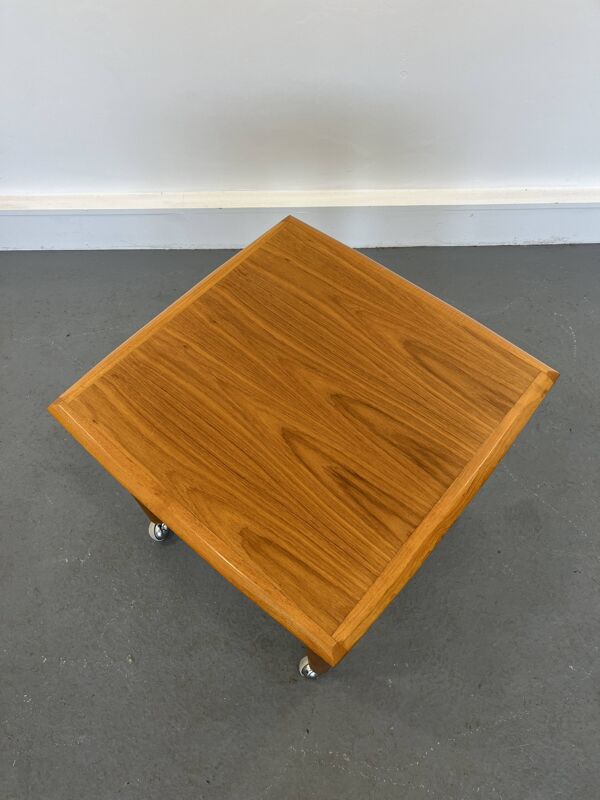 Table basse danoise mobile, années 1970