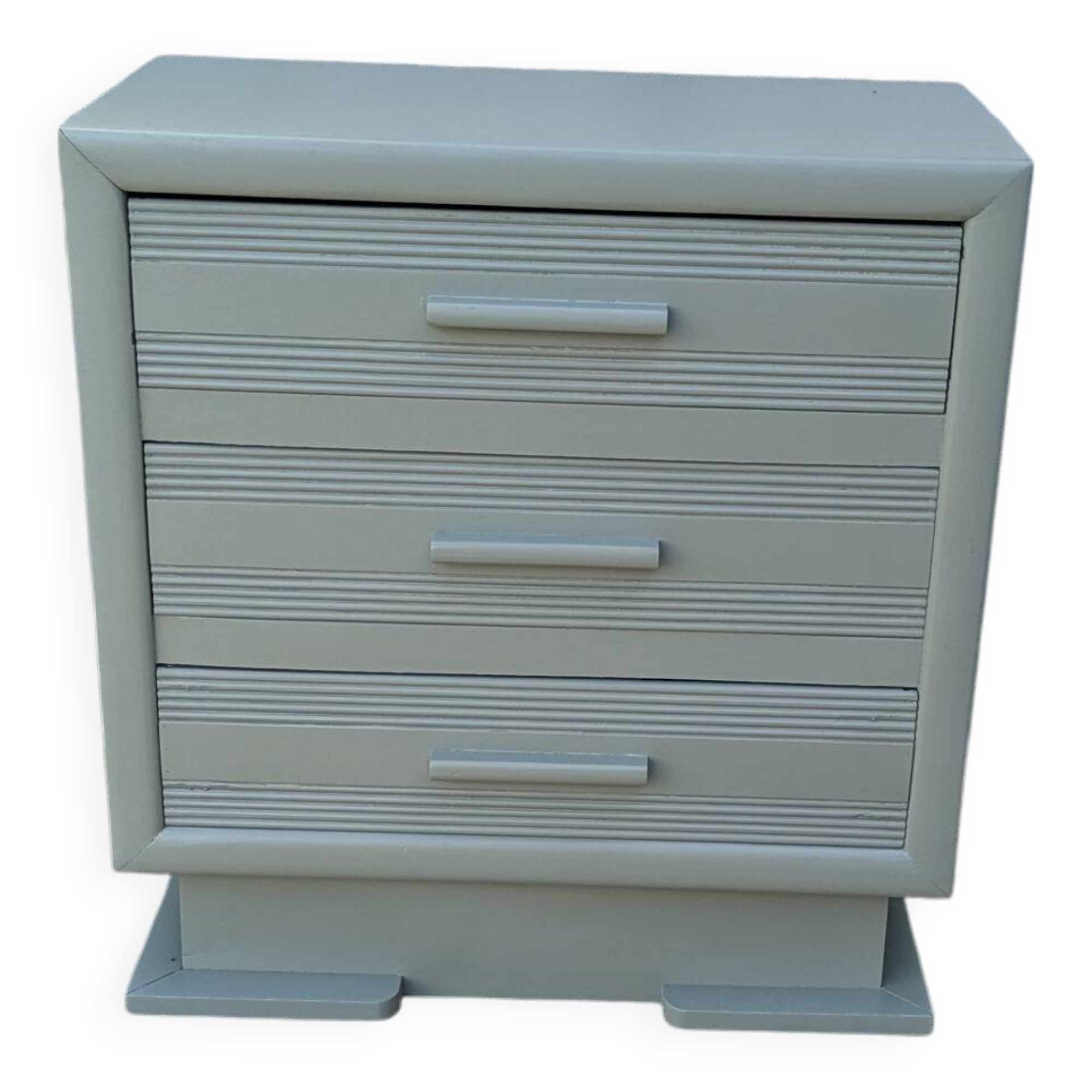Vintage painted chest of drawers