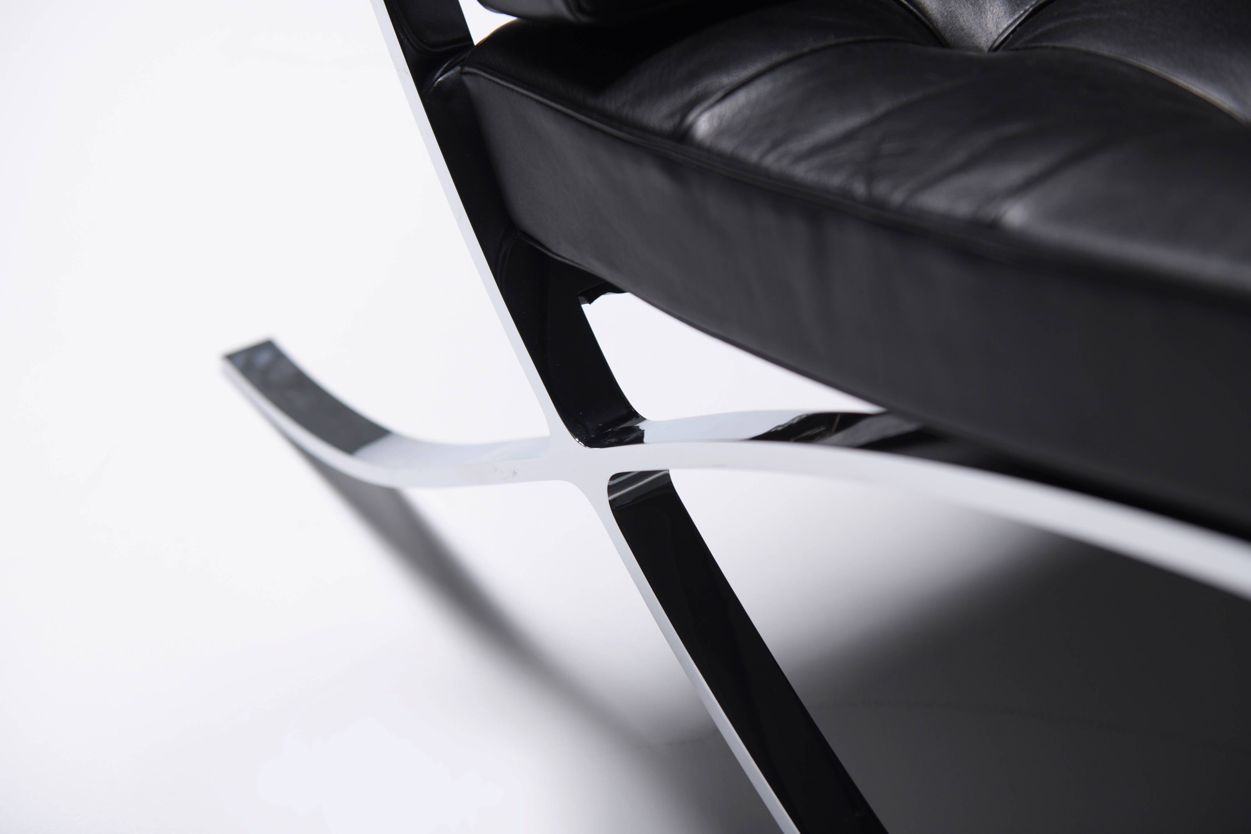 Vintage set of Barcelona Chairs - Ludwig Mies van der Rohe - Knoll International