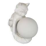 Cat globe lamp