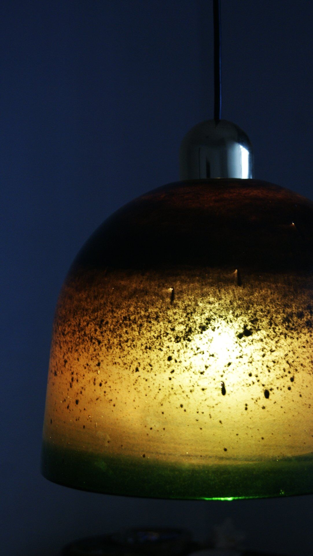 Suspension en verre vert du milieu du siècle de Peill & Putzler, années 1970