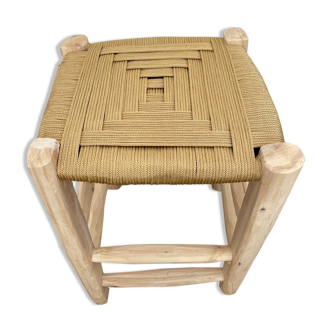 Tabouret marocain berbère en bois et en nylon doré fait-main