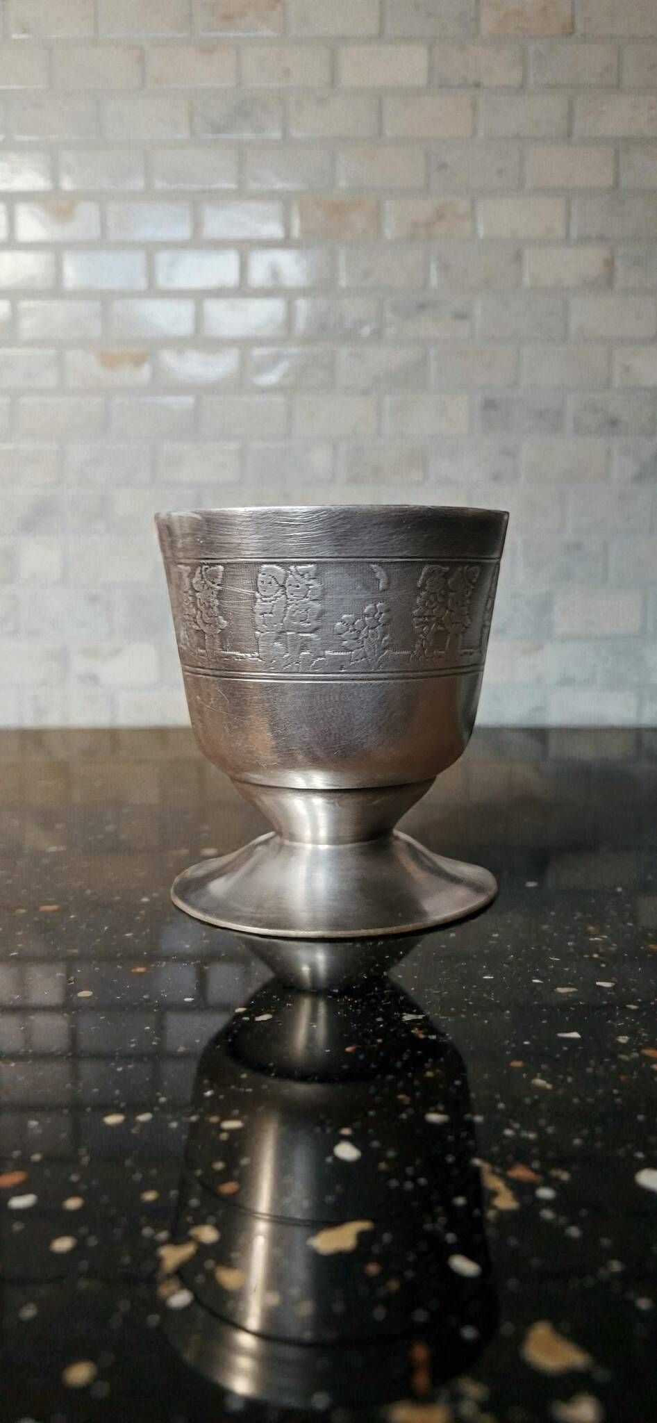 Silver-plated metal egg cup