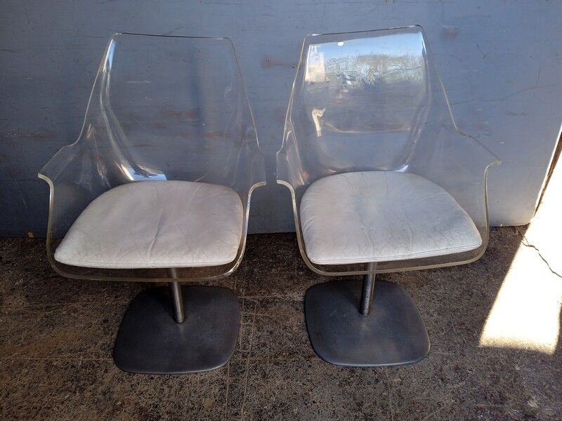 Pair of champagne chairs , Rausch