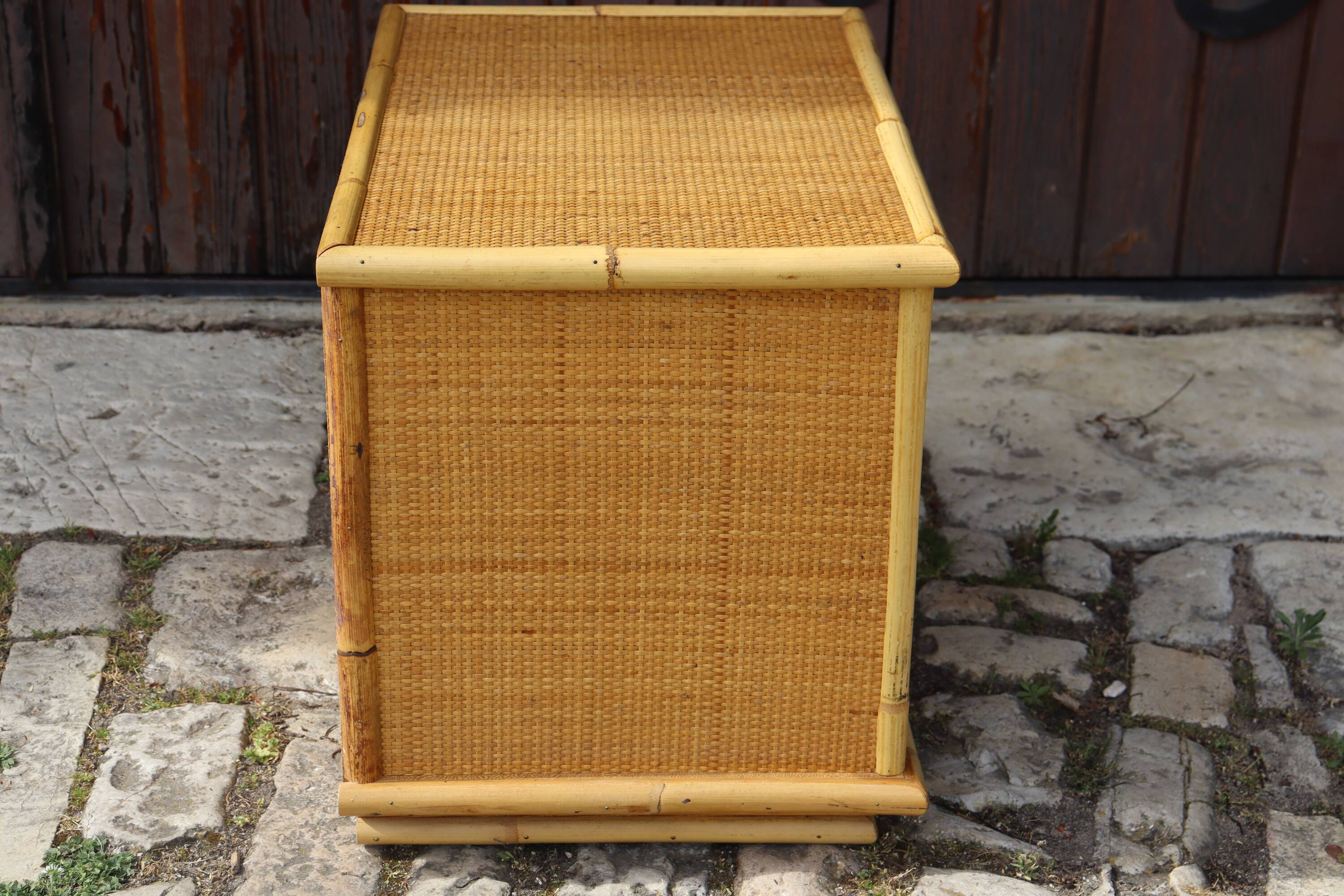 Bedside table by Dal Vera Italy 1970